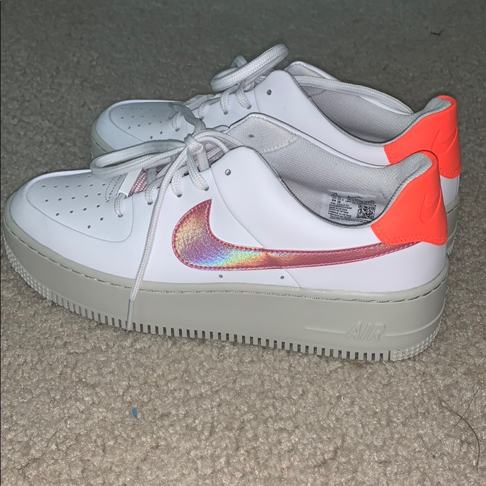 Nike AF1 Sage Low “Digital Pink”